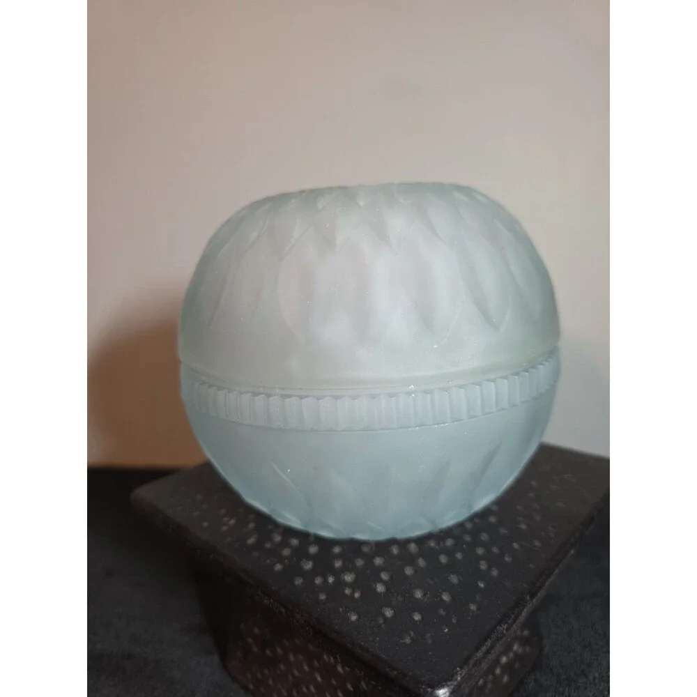 Vintage Indiana Glass Co. Mt. Vernon Fairy Lamp Frosted Blue Satin Diamond Point